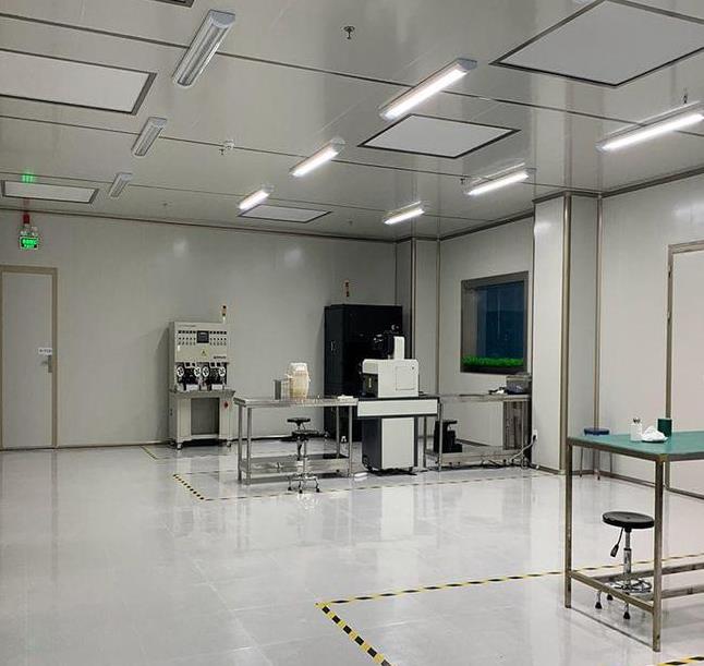 上海潔凈車間裝修工程-臨港高新產(chǎn)業(yè)區(qū)千級精密電子廠房裝修案例